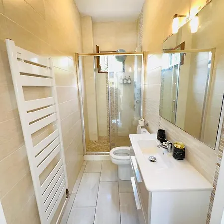 Homestay Jabeen's House Bedroom 1